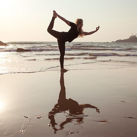 Kranti Yoga Tradition - Beach Resort Patnem Beach Ngoại thất bức ảnh