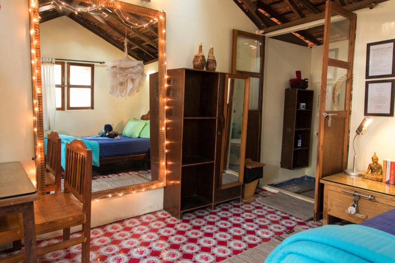 Kranti Yoga Tradition - Beach Resort Patnem Beach Ngoại thất bức ảnh