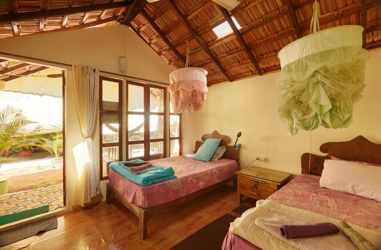 Kranti Yoga Tradition - Beach Resort Patnem Beach Ngoại thất bức ảnh